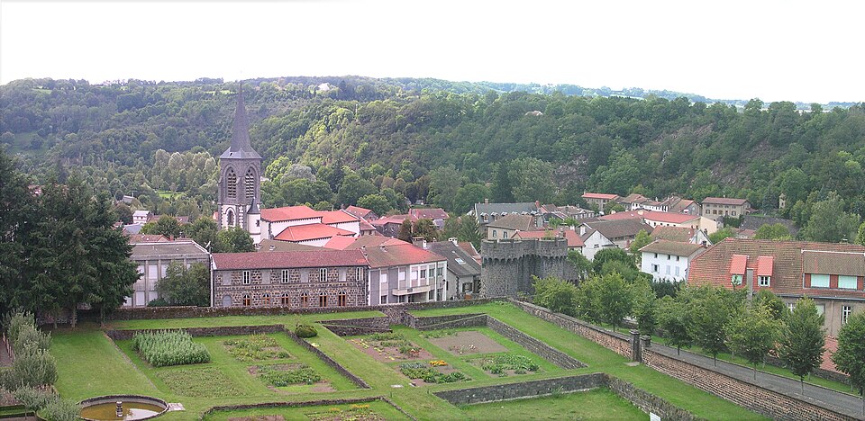 Pontgibaud panorama