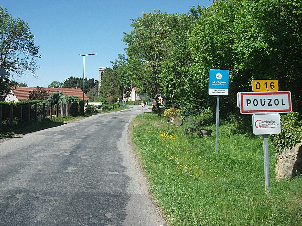 Entrée Pouzol par D 16 2019 — 06 — 02