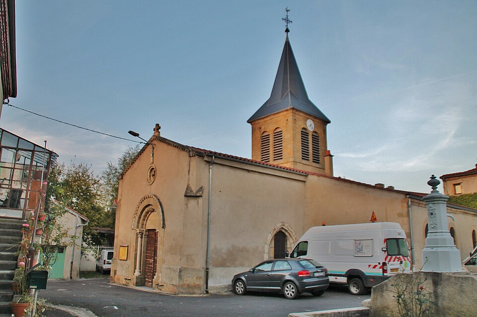 009 Les Pradeaux ( 63500 )