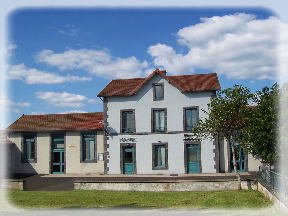 Mairie Puy Saint Gulmier