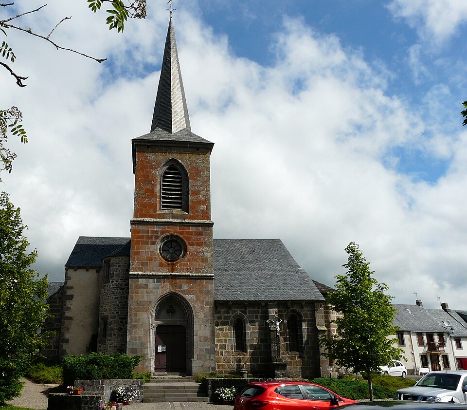 Saint — Donat (63) église (2)