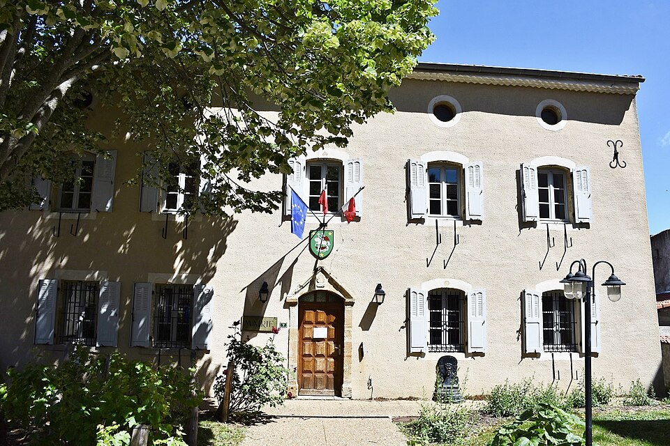 182 Saint georges sur Allier (63800)
