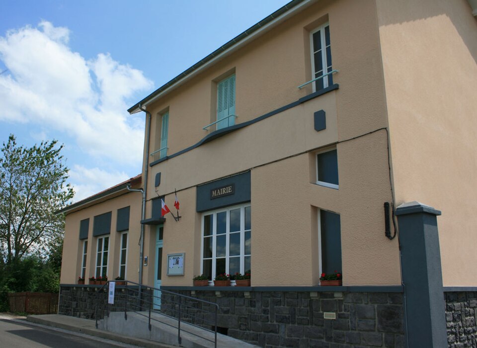 Mairie Saint Hilaire les Monges