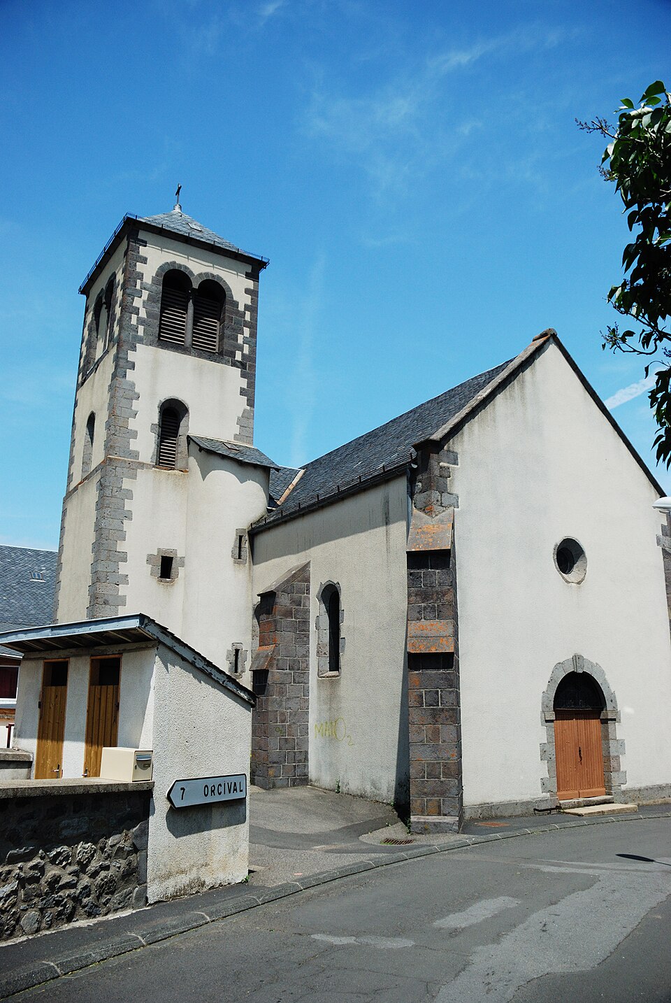 Vernines eglise