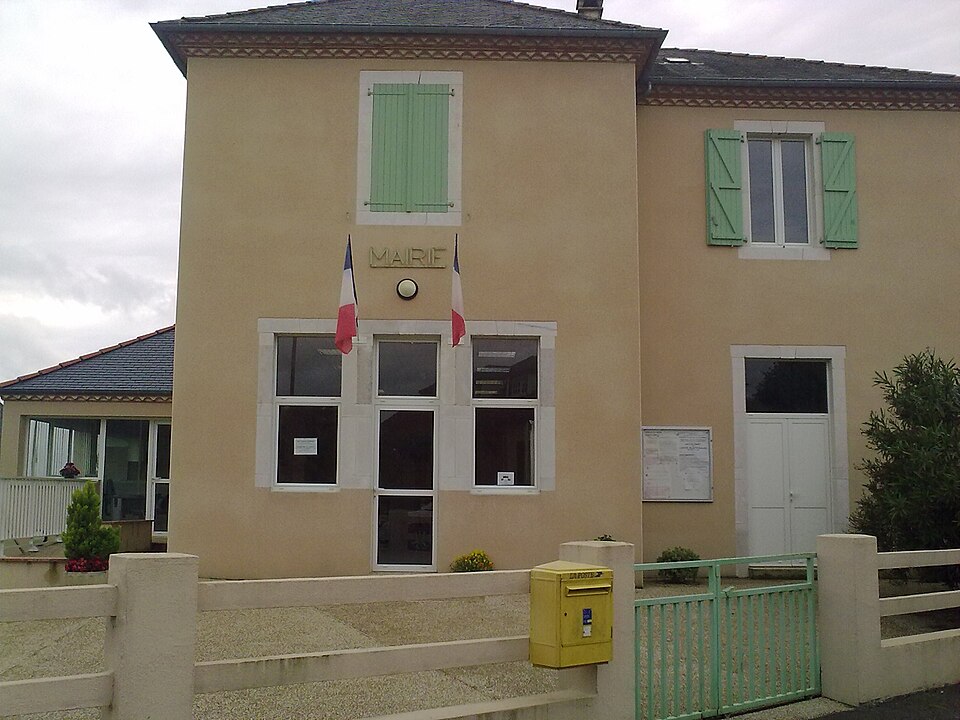 Mairie de Aubous
