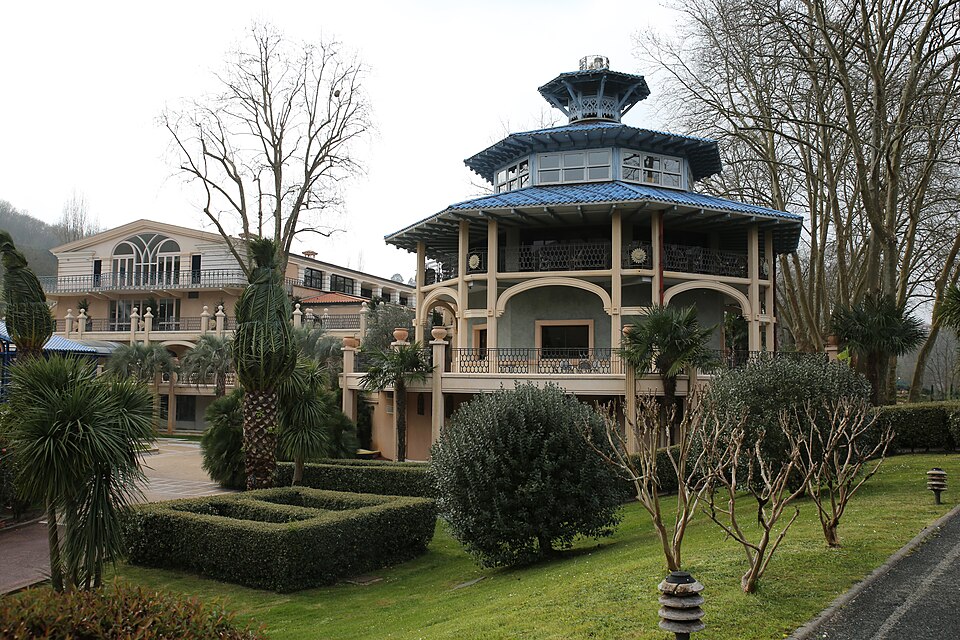 Cambo — Resto thermes