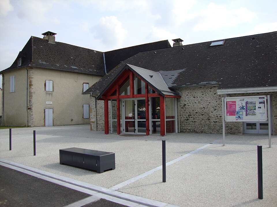 Estos (Pyr — Atl, Fr) Mairie