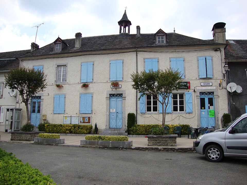 Issor (Pyr — Atl, Fr) mairie