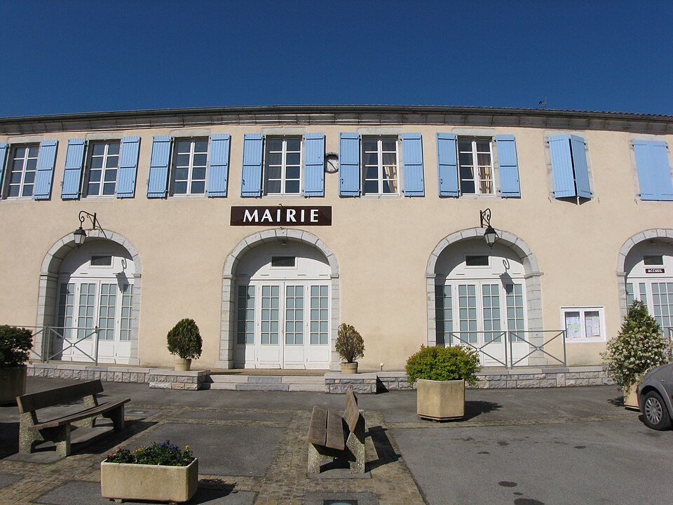 Villefranche — mairie 01