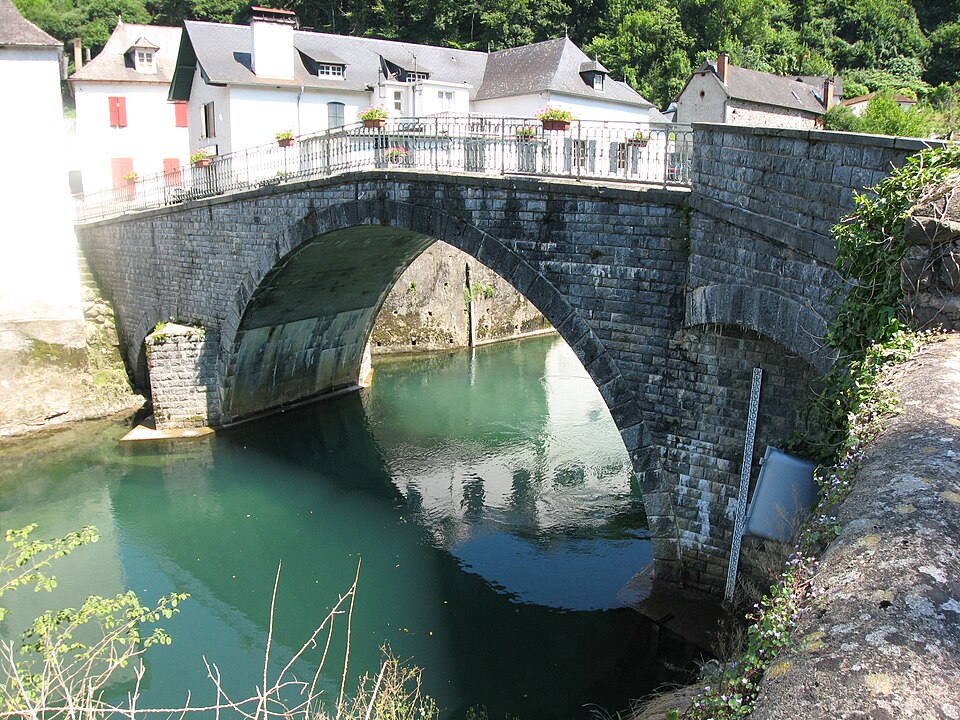 Pont — Licq 03