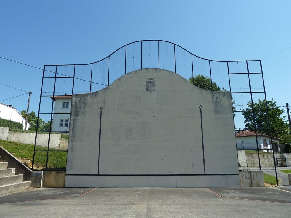 Fronton — 64130 — moncayolle — larrory — mendibieu — france