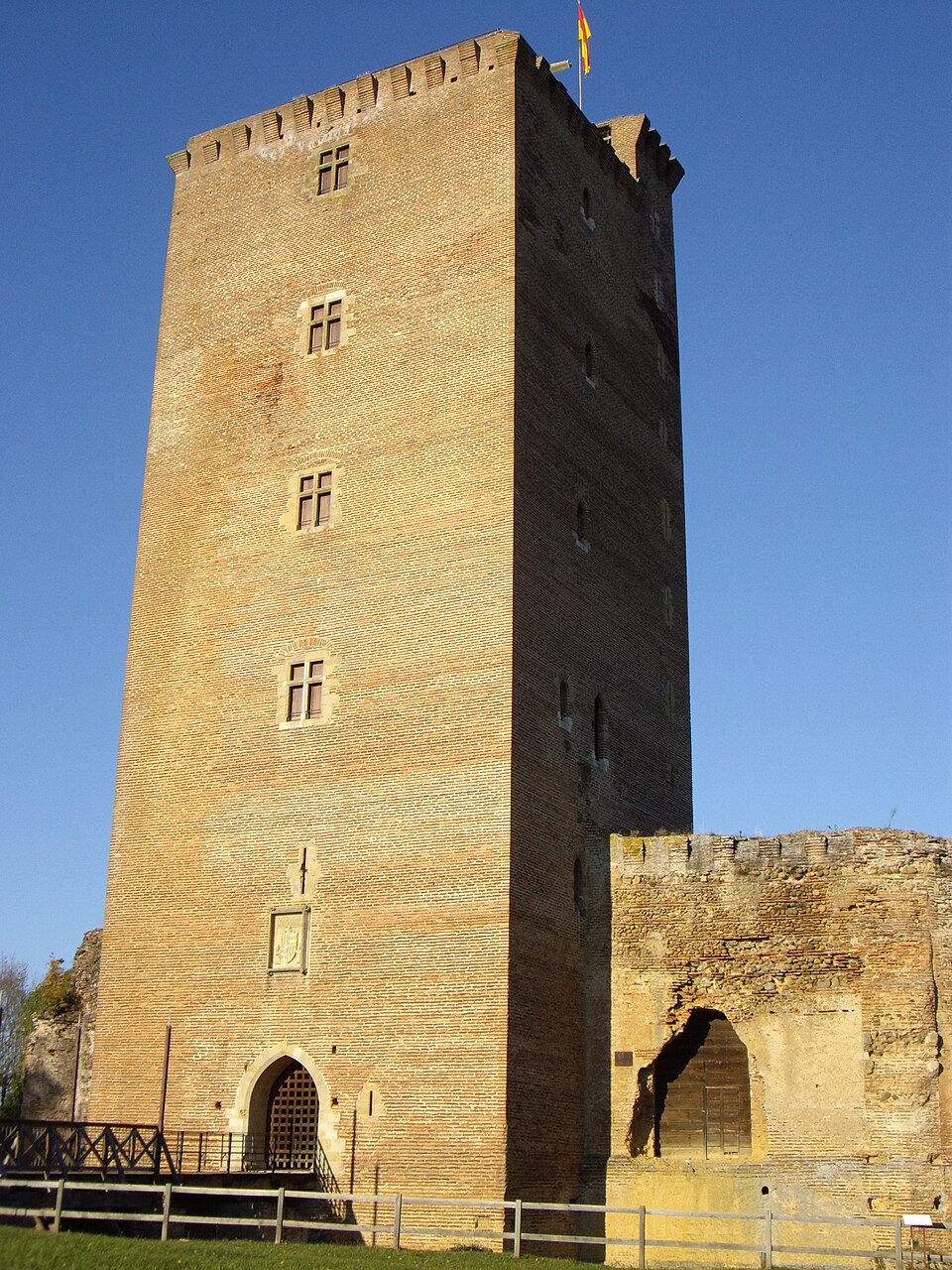 Château de Montaner (64) 2