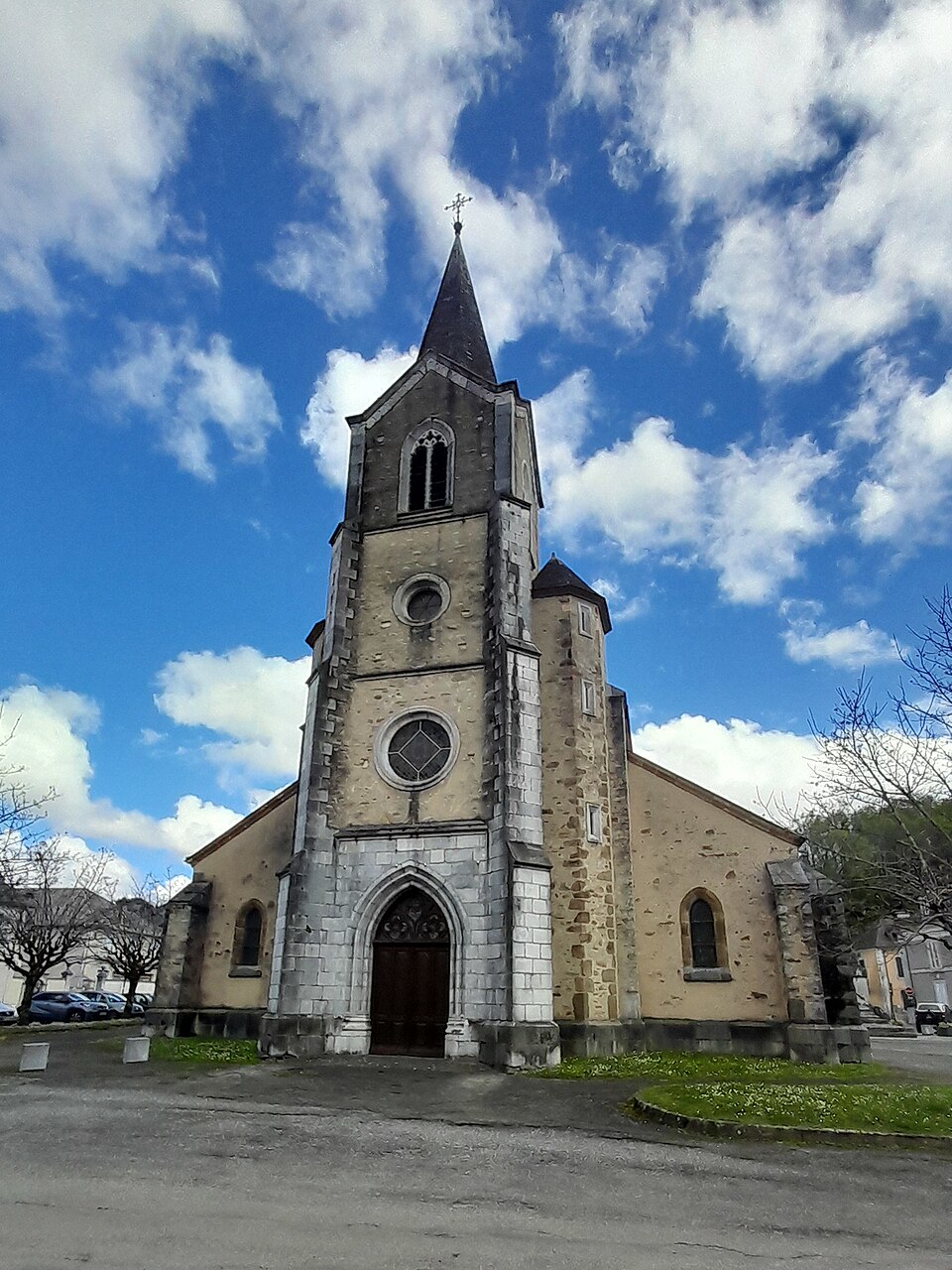 Église Saint Hilaire de Montaut (Pyrénées — Atlantiques)