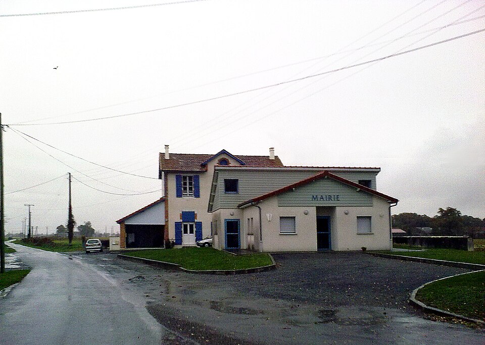 Mairie de Mouhous