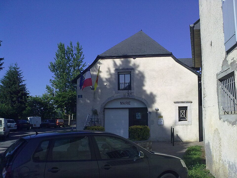 Mairie de Saint — Abit