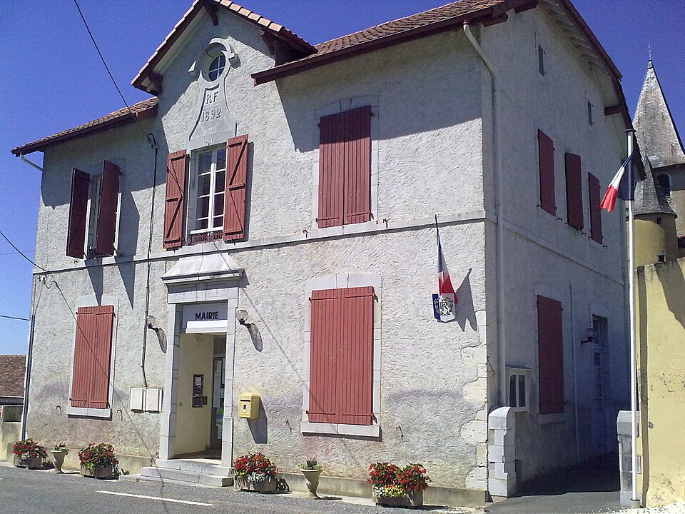 Mairie de Saint — Médard (Pyrénées — Atlantiques)
