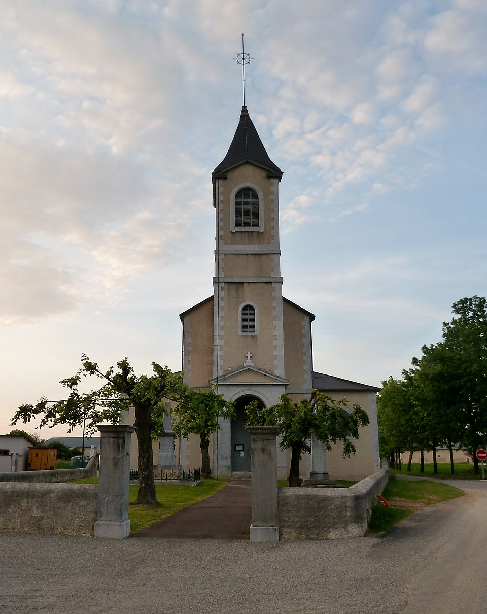 Eglise de Sendets (Pyrénées — Atlantiques) vue 1