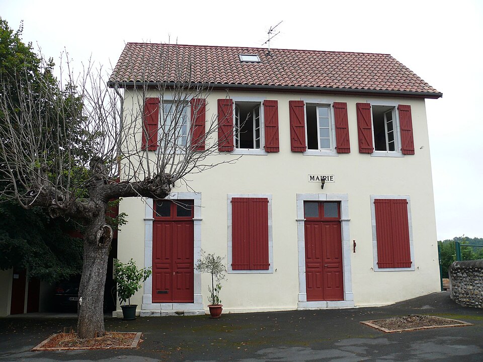 Tabaille — Usquain — mairie