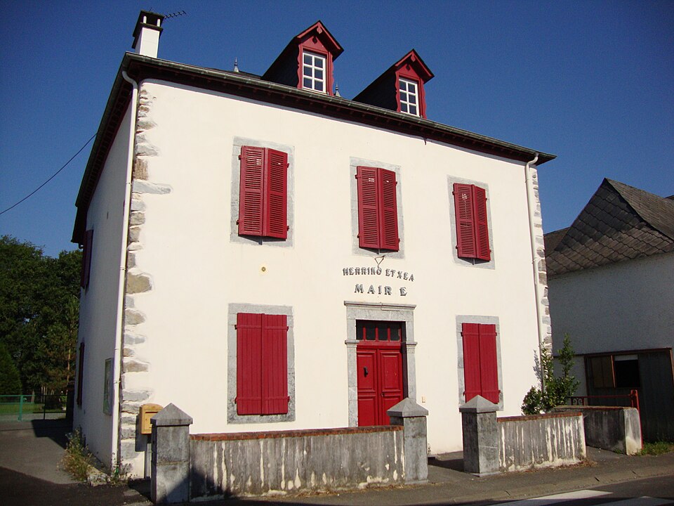 Troisvilles (Pyr — Atl, Fr) mairie