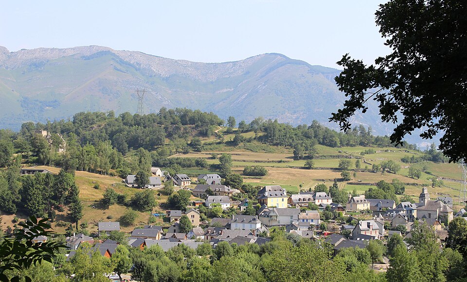 Arcizans — Avant (Hautes — Pyrénées) 1