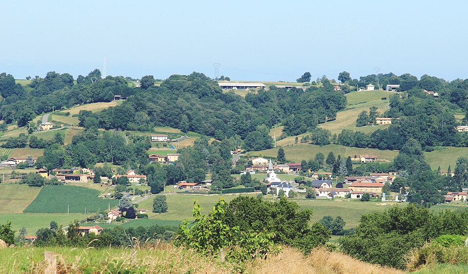 Burg (Hautes — Pyrénées) 1