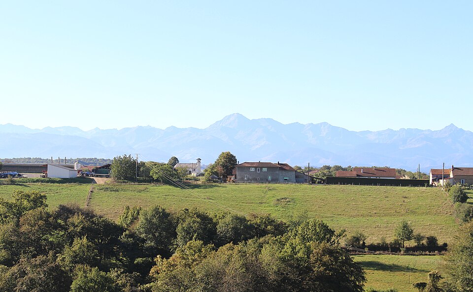 Coussan (Hautes — Pyrénées) 1