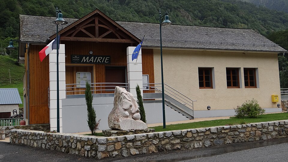 Estaing — la Mairie