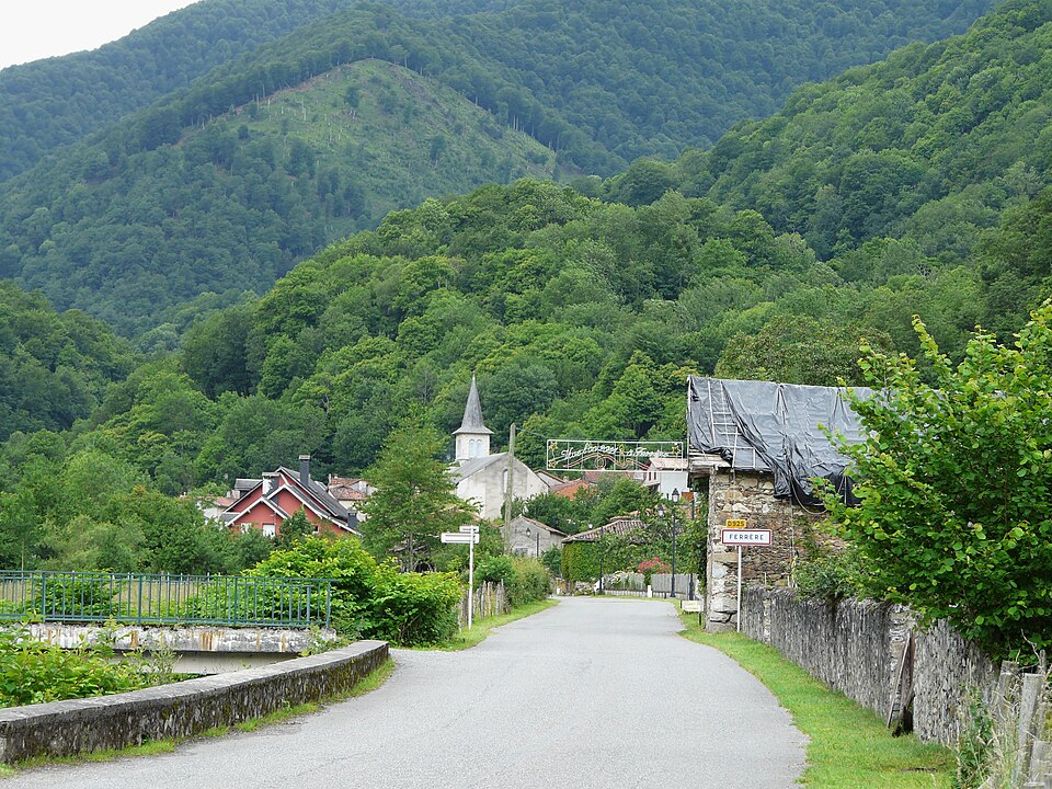 Ferrère village