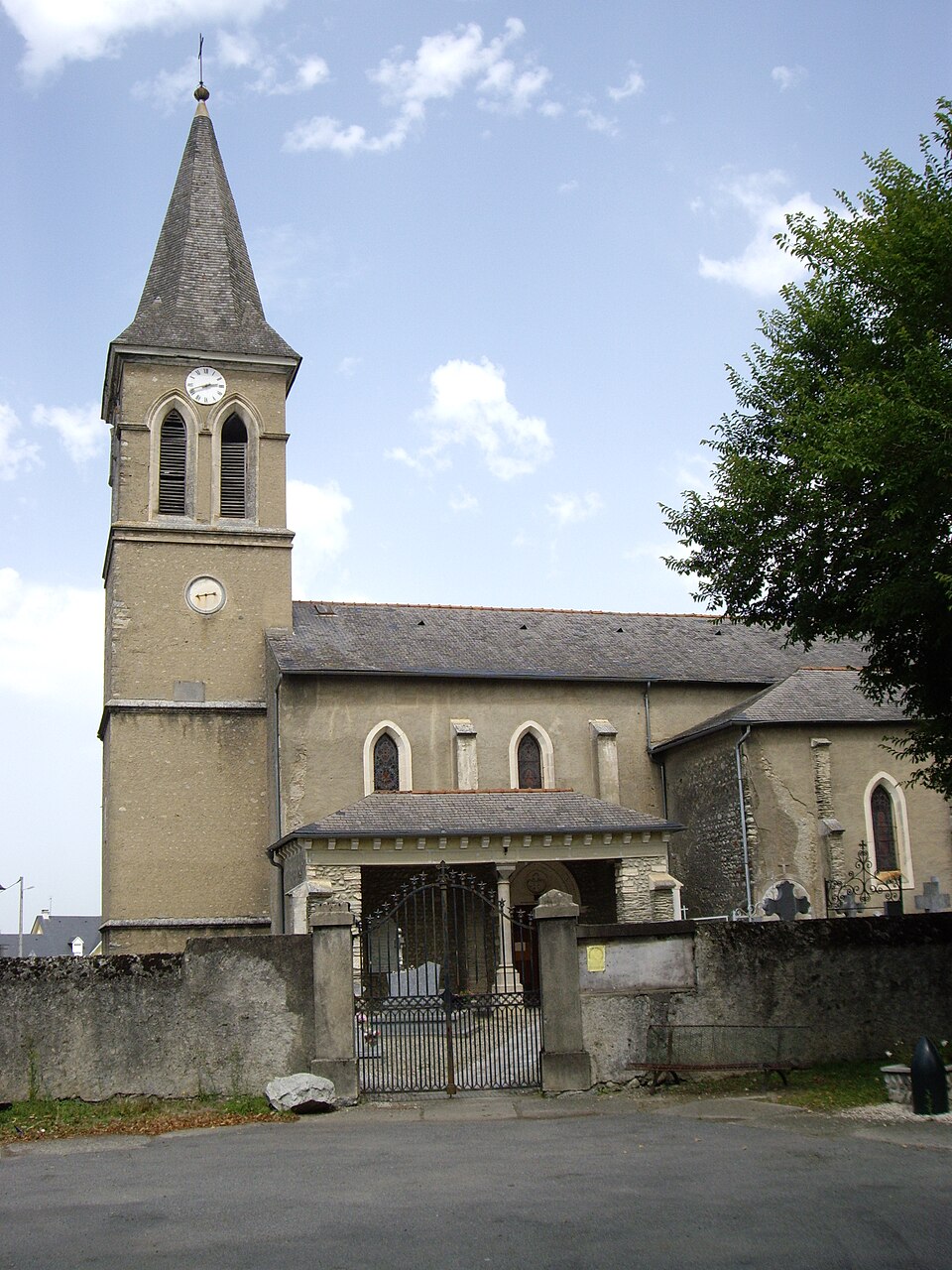Église Saint — Mauront de Horgues (65)