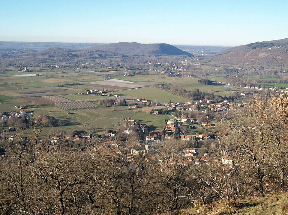 Izaourt village 2