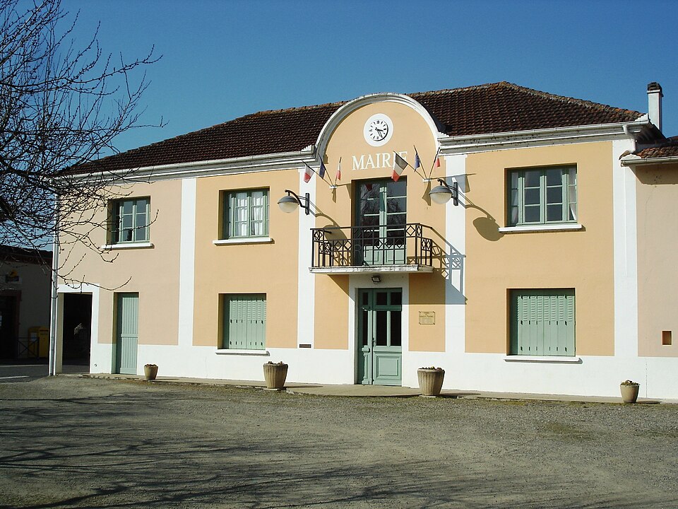Mairie — Labatut — Rivière