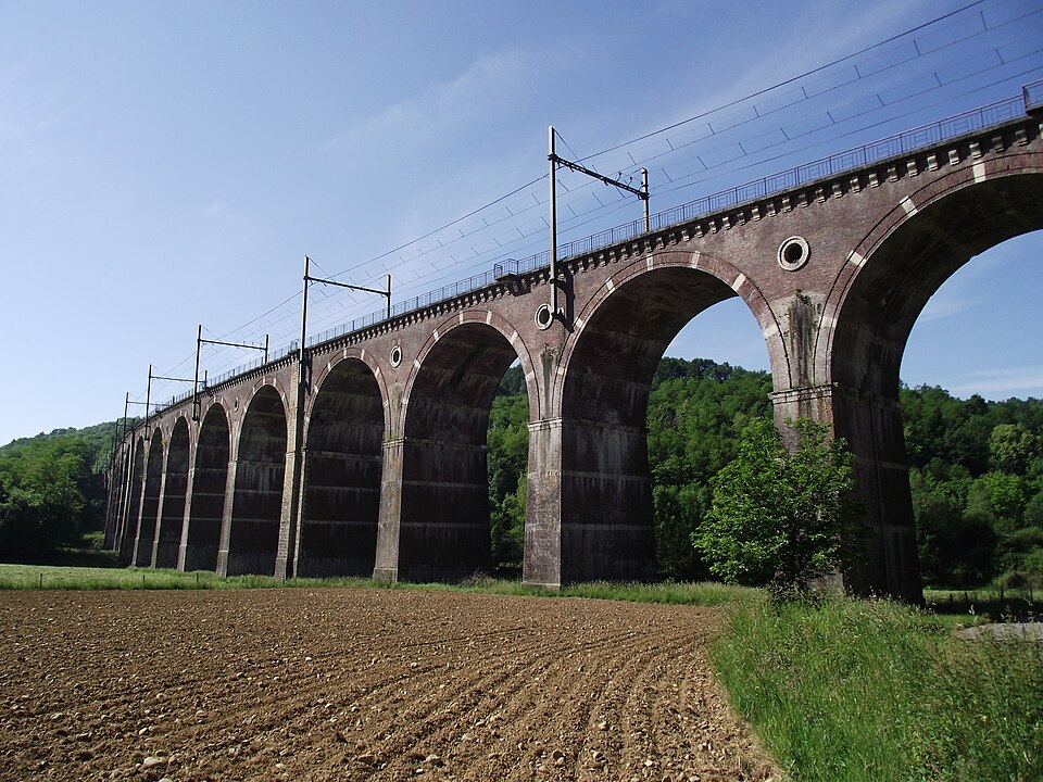 Viaduc de Lanespède (Hautes — Pyrénées, France)