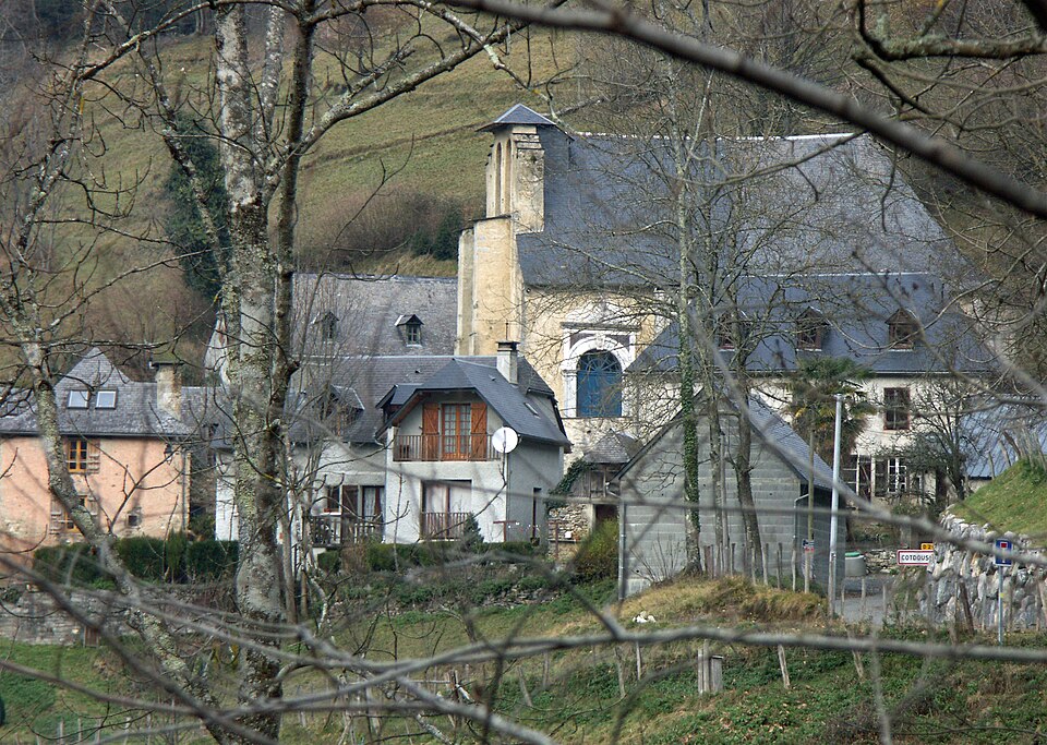 Cotdoussan Hautes Pyrenees