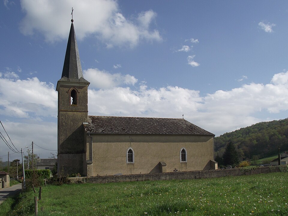 Église d'Ozon Darré (Hautes — Pyrénées, France)