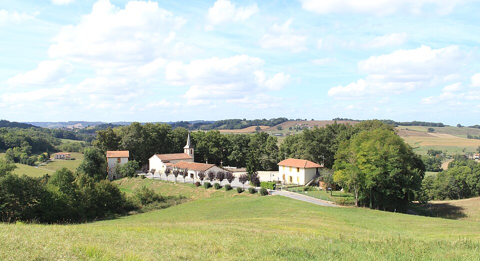 Villemur (Hautes — Pyrénées) 1