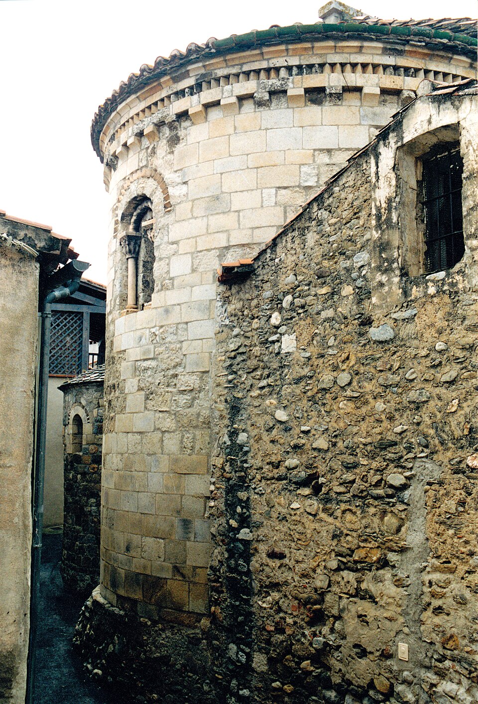 Église Sainte — Marie d'Espira — de — Conflent 1