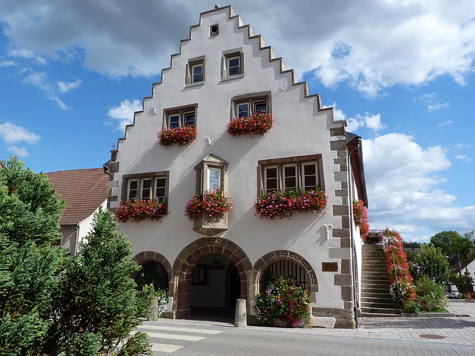 HOTEL DE VILLE OERMINGEN 67