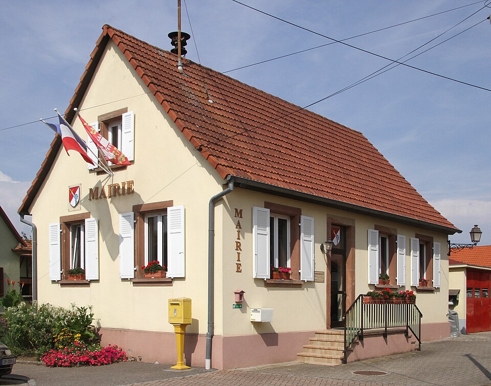 Schaffhouse — pres — Seltz — 04 — Mairie — gje