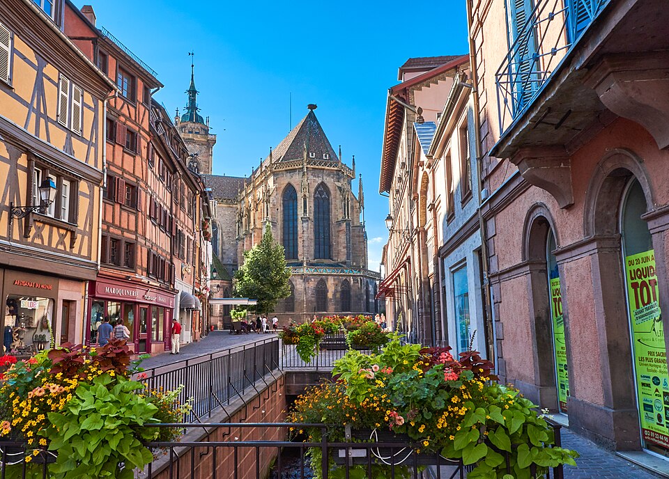 View of Église Saint — Martin (43833049001)