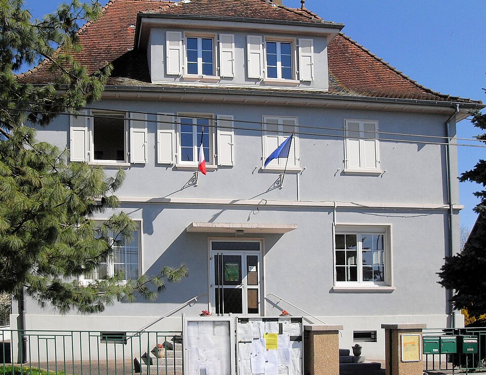 Diefmatten, Mairie — école 1