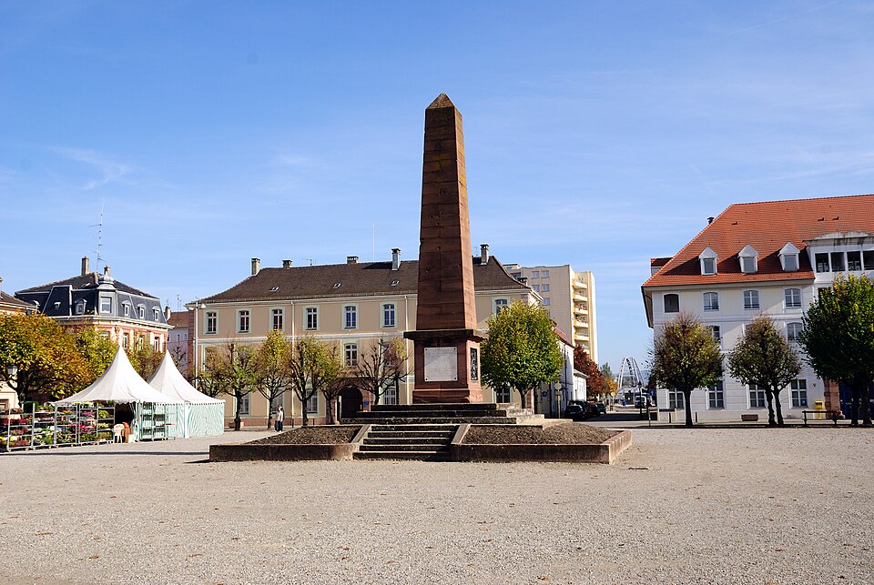 Huningue — Place Abbatucci
