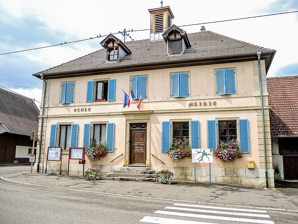 Mairie de Lutter. (2)