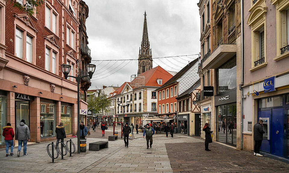 Mulhouse, Alsace, Rue du Sauvage (32701038458)