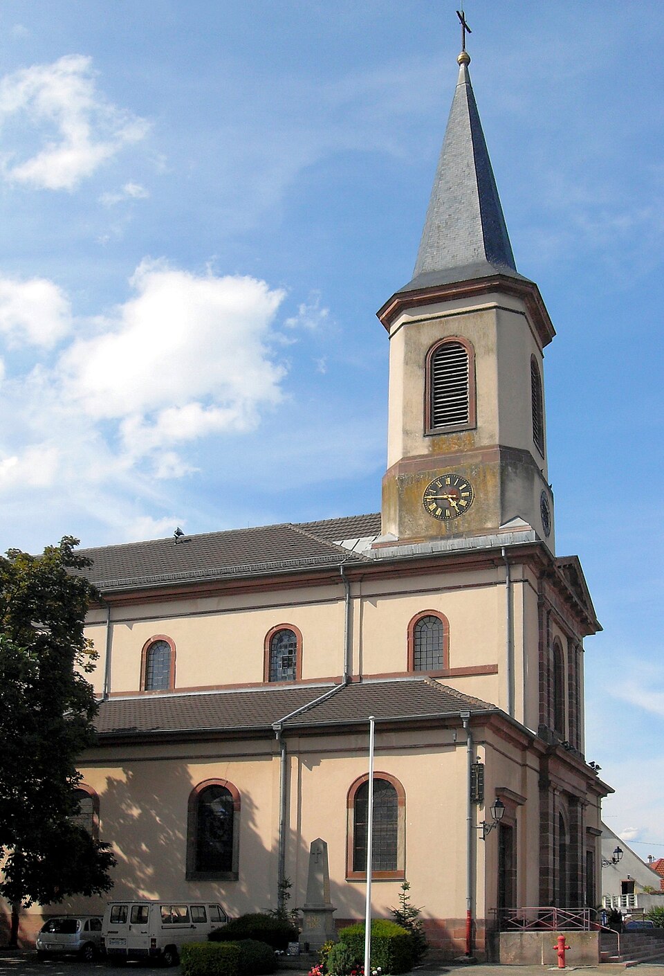 Oberhergheim, Église Saint — Léger