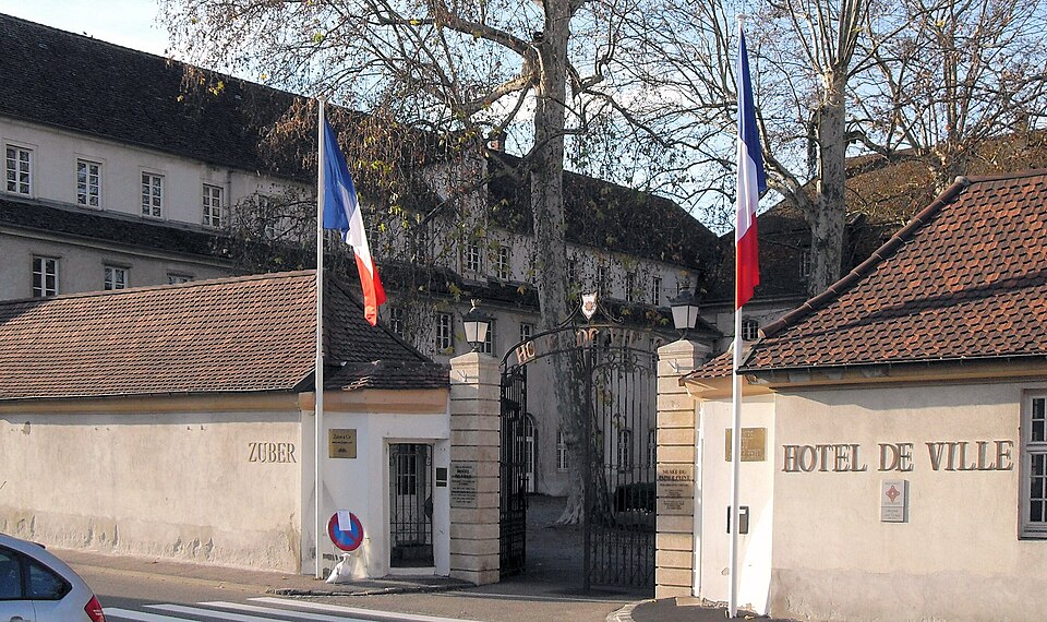 Rixheim, Entrée Hôtel de ville