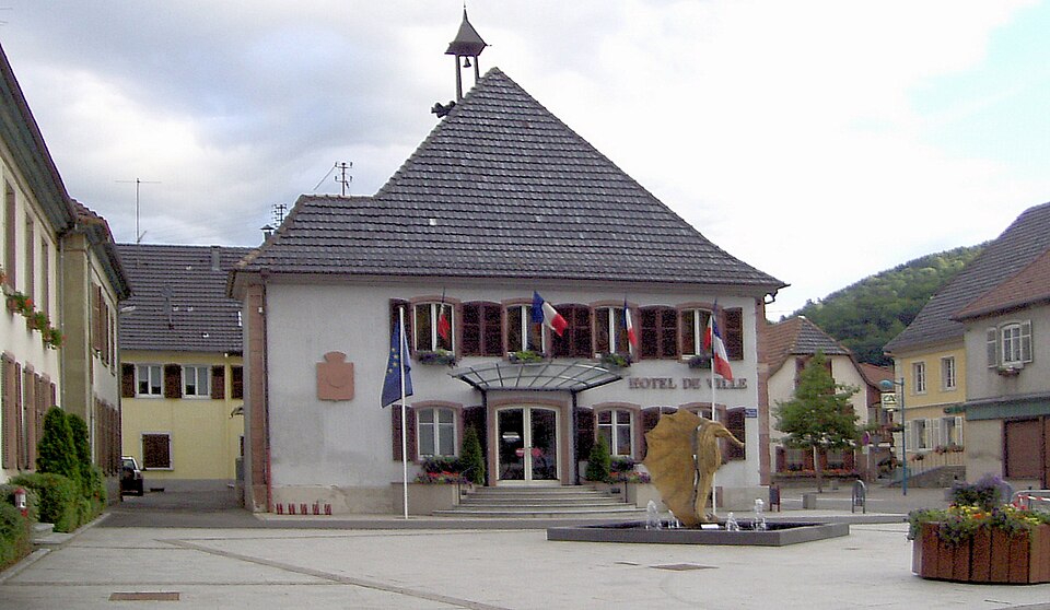 Saint — Amarin, Hôtel de ville