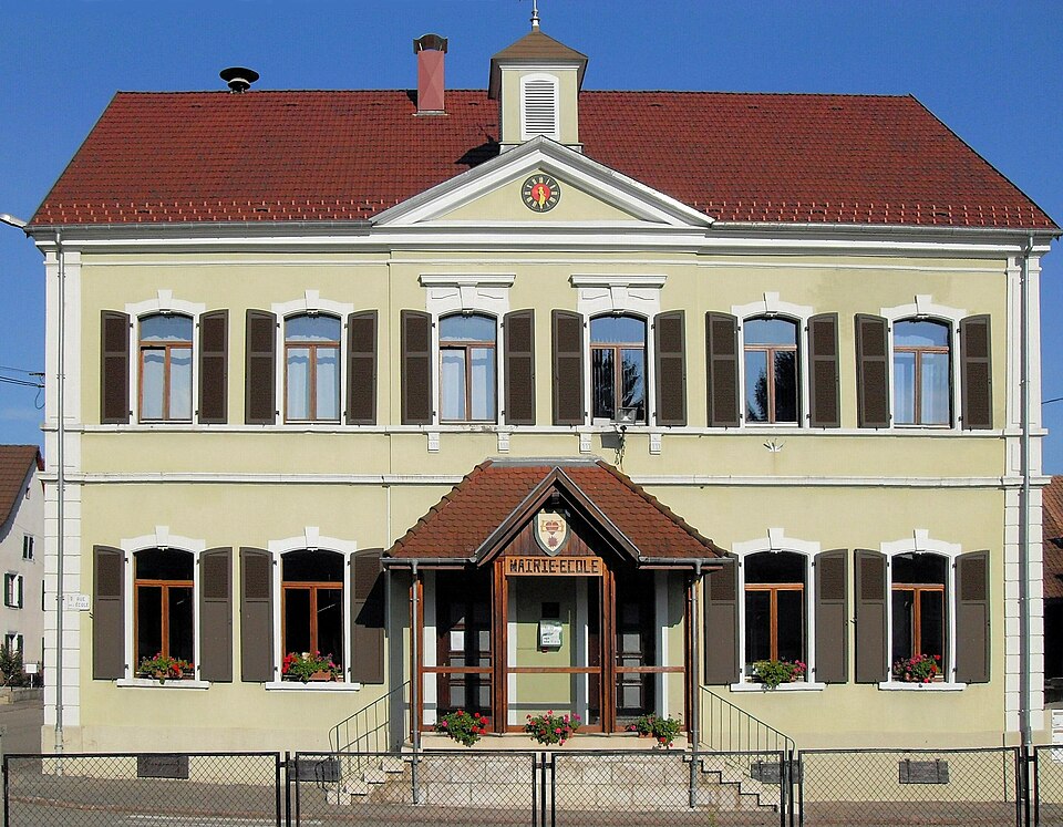 Sondersdorf, Mairie — école