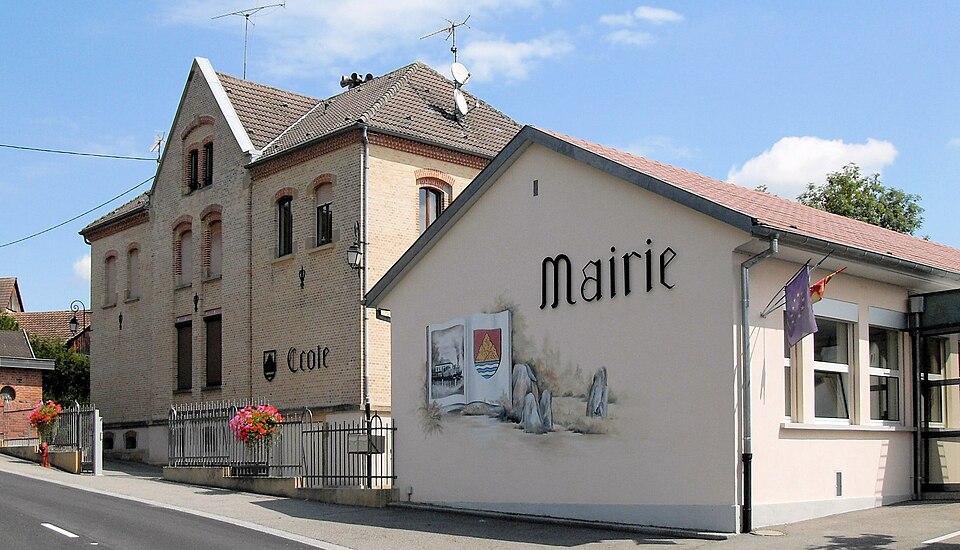 Steinsoultz, Ecole et mairie