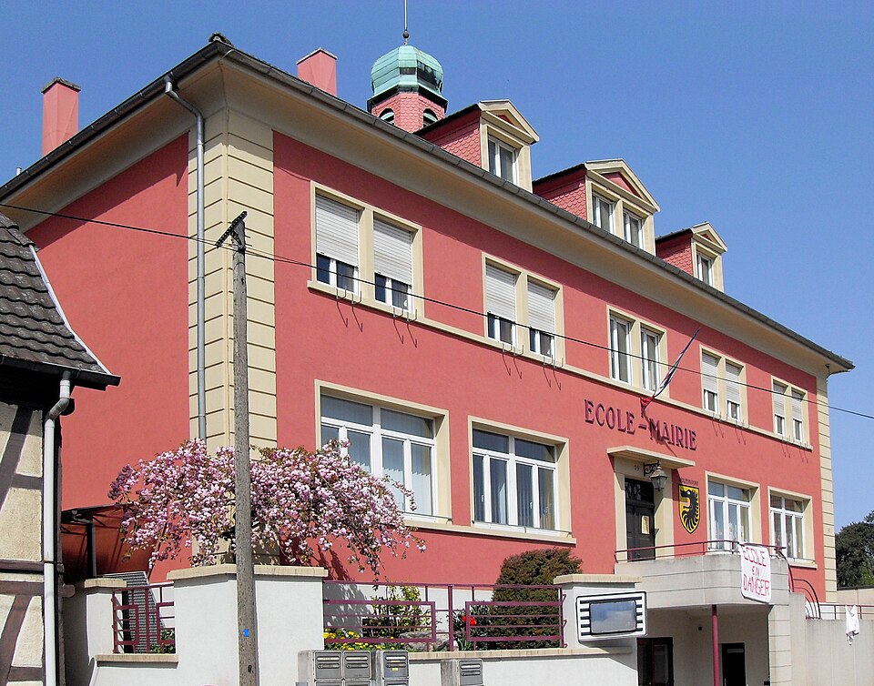 Wolfersdorf, Mairie — école