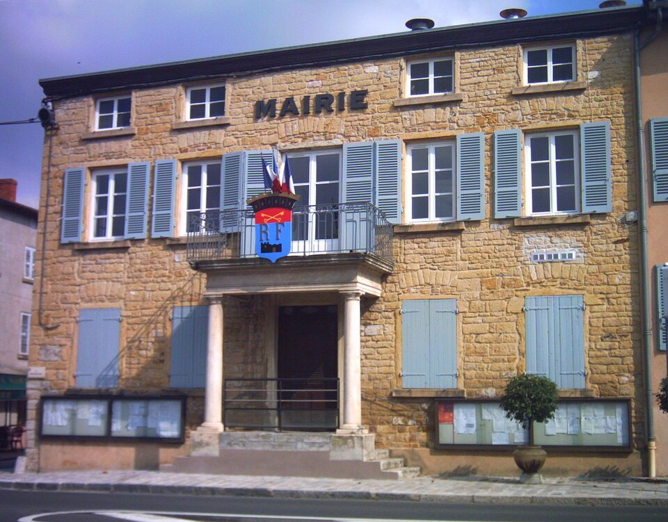 Chasselay — mairie — 35